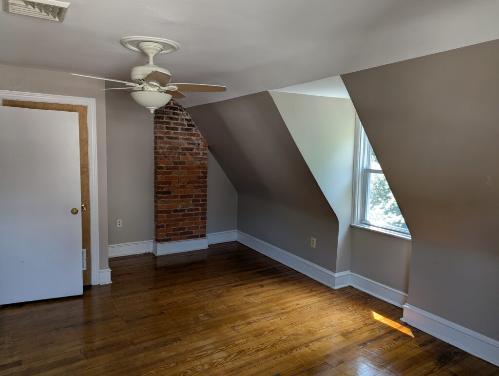 Rear Office- 3rd Floor Office